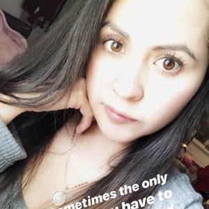 Meet your Posher, Jessenia